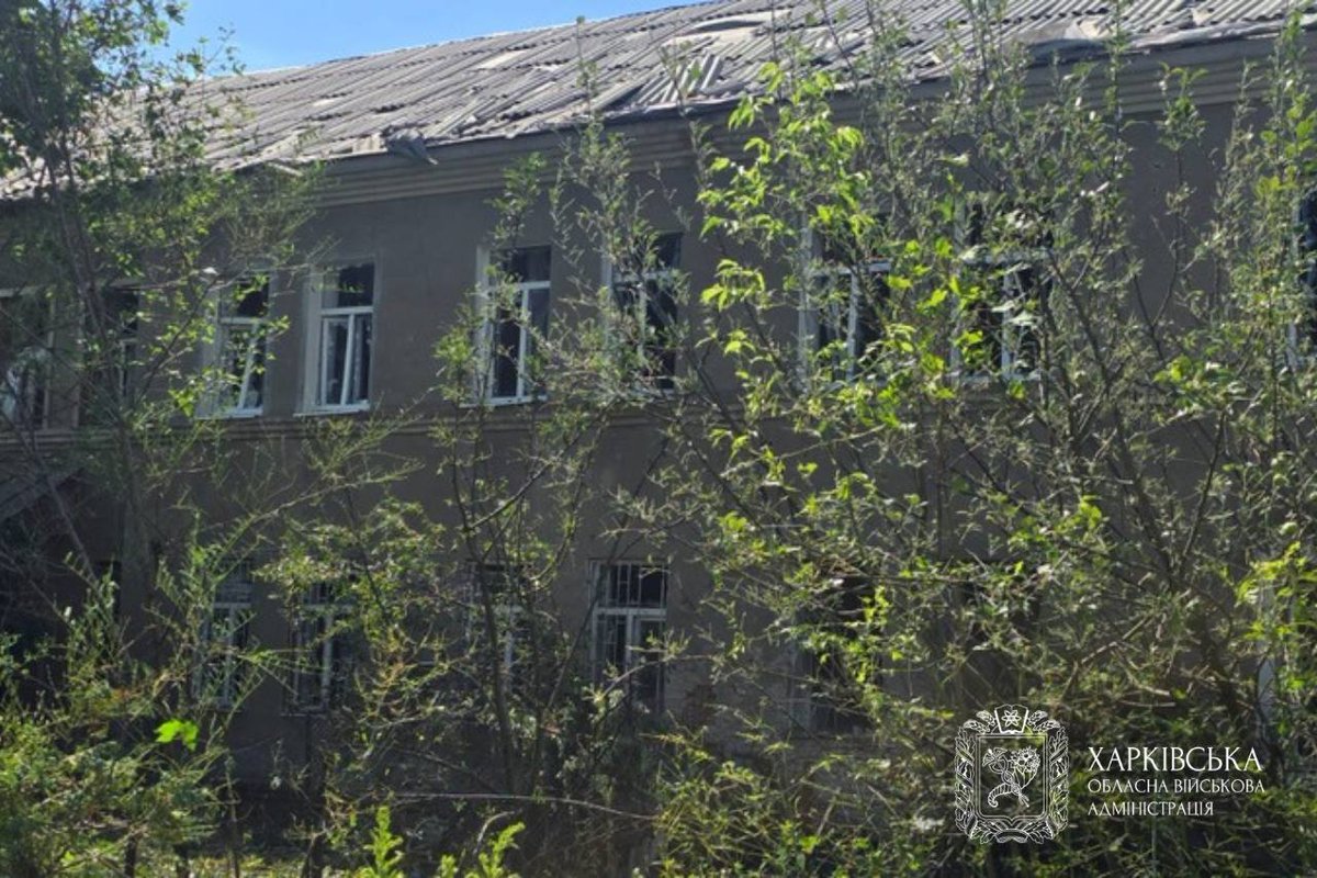 openkharkiv1's tweet photo. Ситуація на Харківщині від Олега Синєгубова, 8 липня, зведення за добу:
протягом минулої доби ворожих ударів зазнали м. Харків і 12 населених пунктів Харківської області.

▪️Внаслідок обстрілів загинули двоє людей; постраждали 35 людей, серед них – 6 ді...https://t.co/YZNCG8uFe3 https://t.co/JZ8orosmz0