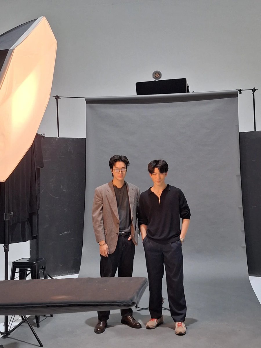 4FahFourth's tweet photo. เห้ยย!! ฟิตติ้ง น้องตั๋วมีลุคนี้กันด้วยหรอ
บาร์ธแทนรักในวัยทำงาน งื้ออออออ

#TicketToHeaven 
#GeminiFourth #เจมีไนน์โฟร์ท 
#Gemini_NT #Fourthnattawat https://t.co/7lTDSjEgby