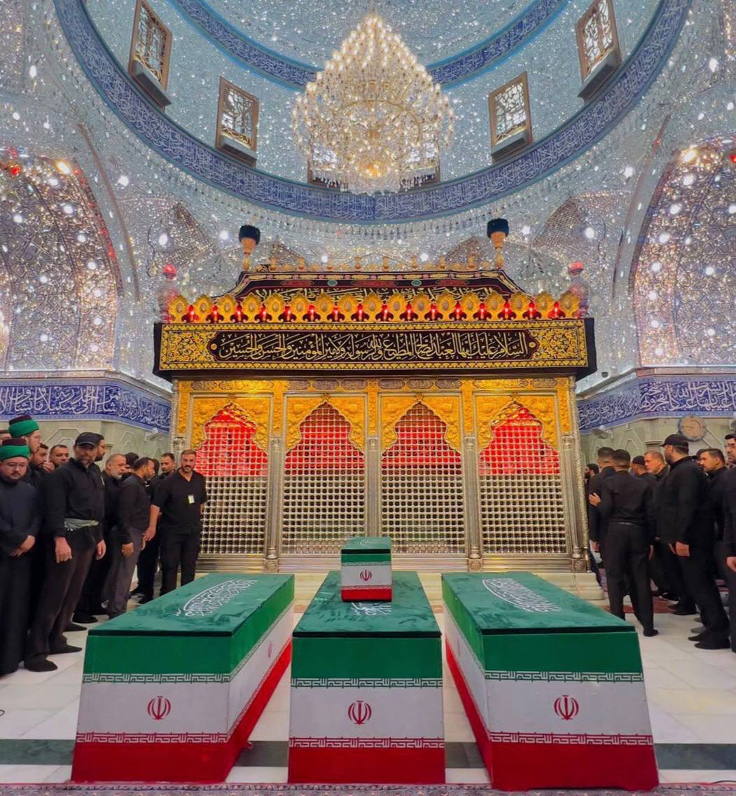 Barf_Pari's tweet photo. زهرای ۱۴ ماهه مهمان عموی رقیه‌ شد. https://t.co/CbQz32pApg