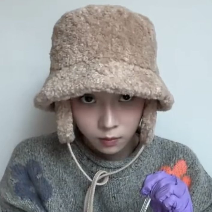 wntercming's tweet photo. 웃기개 https://t.co/RW3aYUrmHO