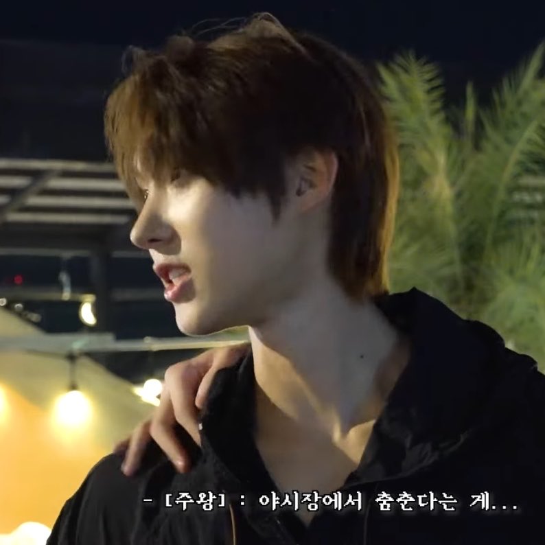 yuniiuwuu's tweet photo. GANTENG BANGET JUWANG🫠🫶 https://t.co/W04MaHMR0d