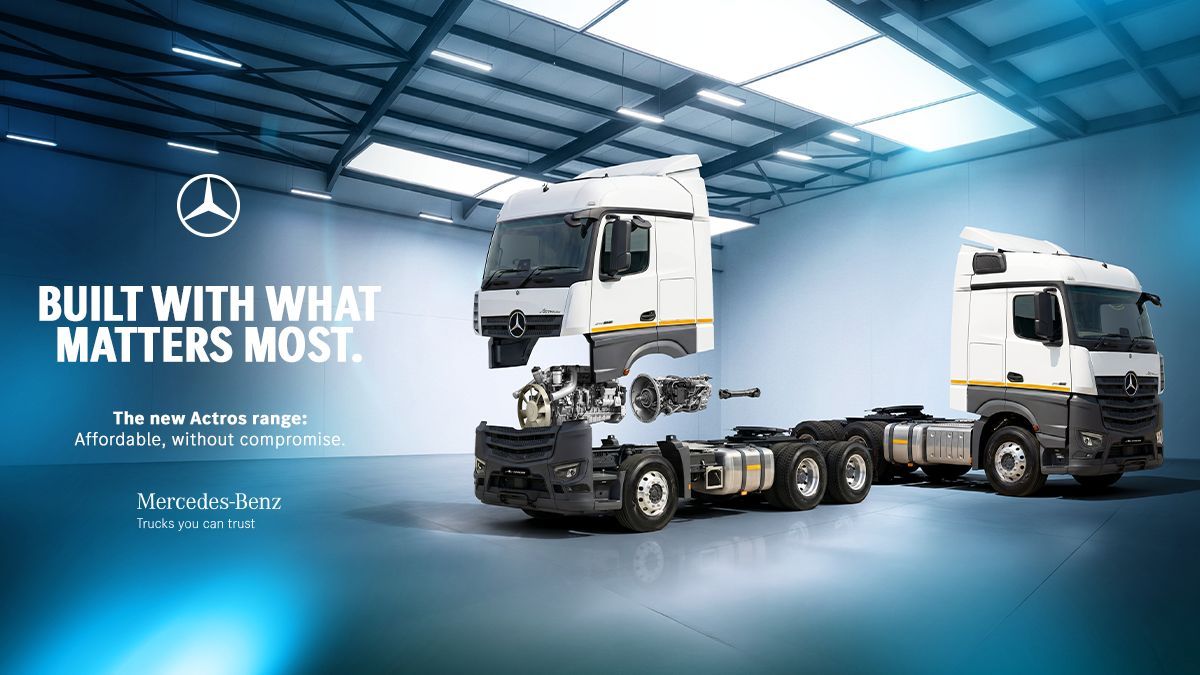 FOCUSmagSA's tweet photo. The things that matter most in a truck haven't changed.
Performance 
Reliability. Trust.
The new Actros range keeps its focus where it belongs.
#BuiltWithWhatMattersMost #NewActros https://t.co/owJ4PJSyVt