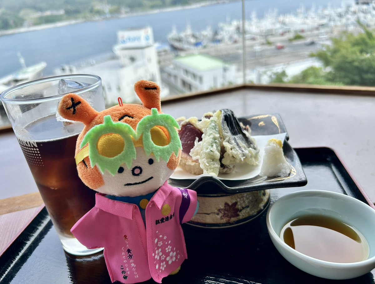 ___hoya48's tweet photo. 気仙沼バル2026🥂

プラザホテル海舟
かつおのレア天ぷら🐟

めちゃくちゃ美味しいし
景色が良くて最高でした〜😻
また絶対食べたい.ᐟ.ᐟ https://t.co/e3jrhDC4cr