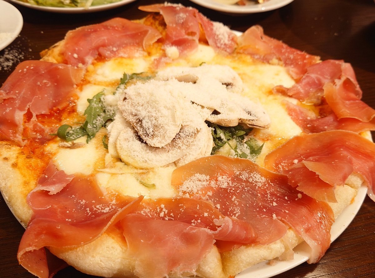 gma_web_SS's tweet photo. 先日祝勝会ではRicco神楽坂に行きましたしWebマーケの歓迎会もあったので毎週美味しいものばかり食べてます…！
運動もしないと…💪 https://t.co/N3ZMGZ0gVQ