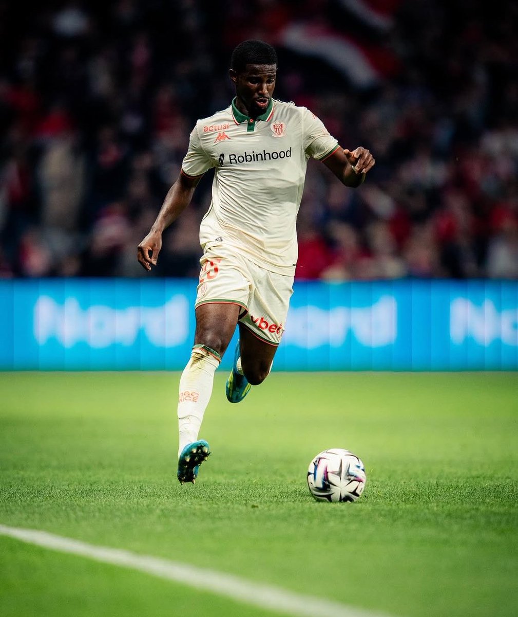 DTransferencias's tweet photo. AS Mónaco está em negociações com o OGC Nice para garantir Mohamed Ali Cho  por uma verba superior a 10 milhões de euros, segundo o @footmercato. https://t.co/L6dyXLcSQJ