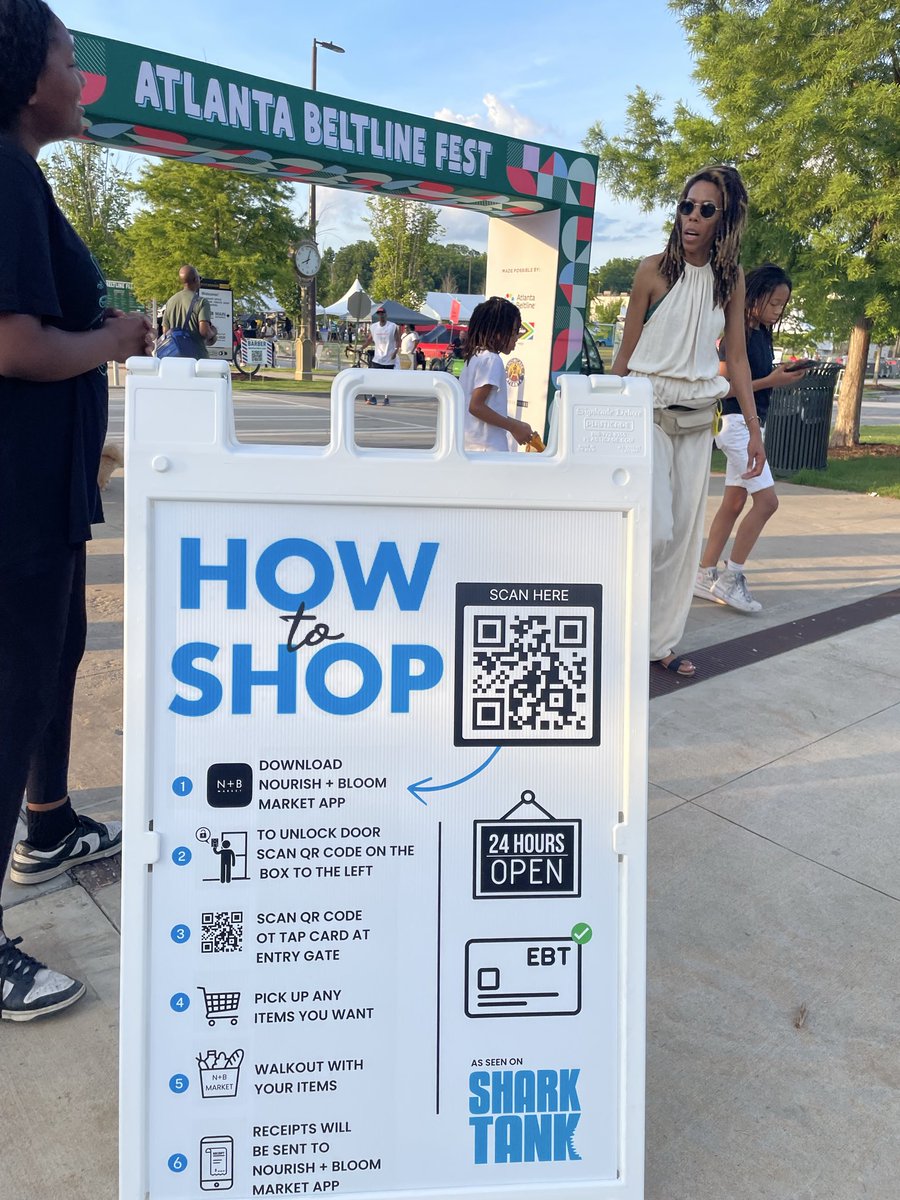 GreenDoorApp_'s tweet photo. @StandOnItSis @TruthSeeker4u2 ‼️‼️😮💨👌🏾🔥 …. Cuz we DEFINITELY got a few good ones Gaining momentum!! !! #LivingFresh in Chicago area I believe!! (Unk @MrTendernism has Already Visited Them!!)
And #NourishAndBloom in South Atlanta!! I was standing in one of their Container Box Smart Stores https://t.co/SkcGxaoaT1