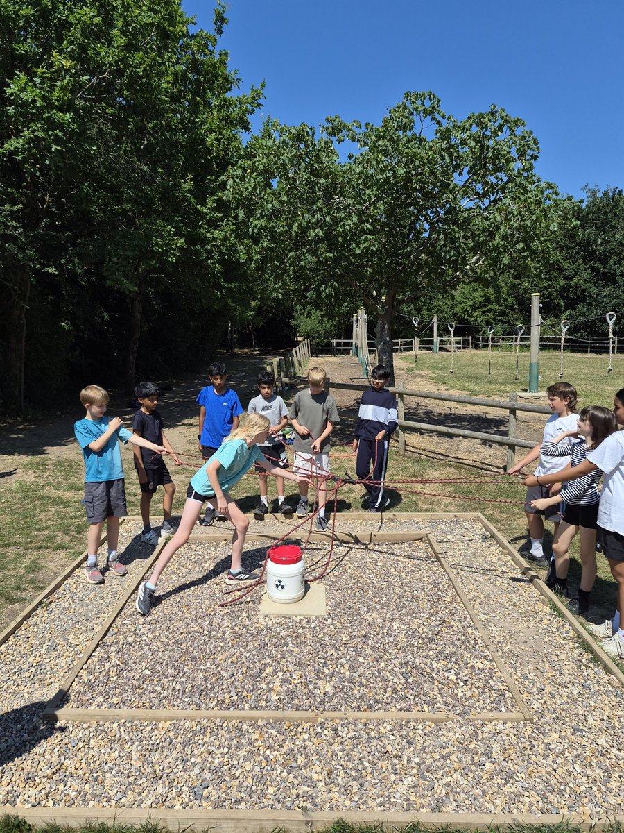 queens_Franklin's tweet photo. Problem solving activity! https://t.co/1ofB4z1DWE