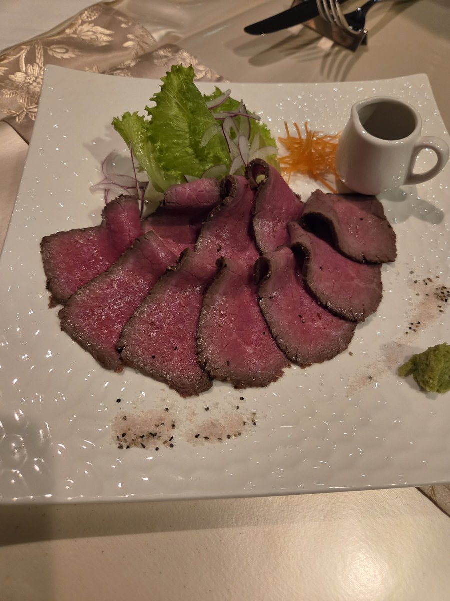 positivemake's tweet photo. 大田原牛🥩

今まで食べたステーキで
一番旨いかも✨ https://t.co/GB9H1BrFVf