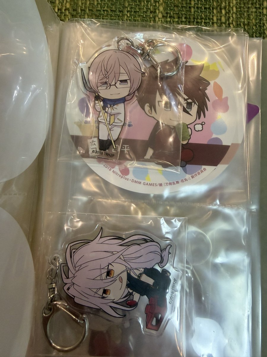 続・刀剣乱舞花丸カフェに行ったときのコースターやアクキーが出て来たのだ
