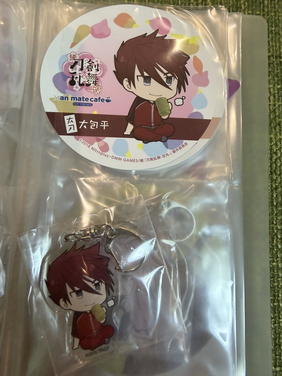 続・刀剣乱舞花丸カフェに行ったときのコースターやアクキーが出て来たのだ