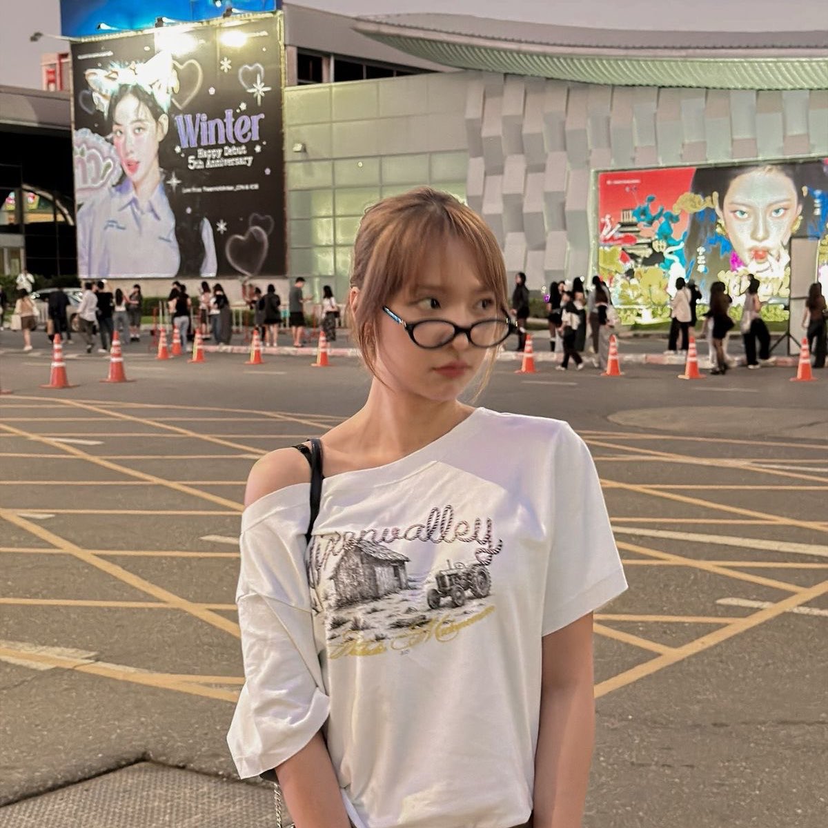 tmmomochii's tweet photo. คนที่ไปอิมแพค ธันเดอร์โดม เมืองทองเหมือนบ้านหลังที่2 จะกลายเป็นคนที่ได้ขึ้นเวทีแทนแล้วนะ🚰🚰🚰💜💜🥹🥹🥹 https://t.co/4XDJGBbJrk