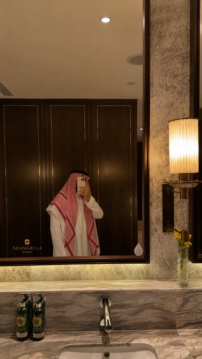 Qrakan_'s tweet photo. - Jeddah work vibes. https://t.co/Hj7H7hvsr0