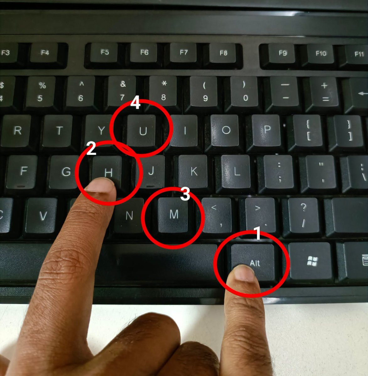MiguelMaestroIA's tweet photo. ATAJOS DE EXCEL QUE DEBES GUARDAR

🔹 Alt + H + M + U – Separar celdas seleccionadas

🔹 Alt + H + M + C – Combinar y centrar celdas

🔹 Alt + H + M + M – Combinar celdas sin centrar

🔹 Alt + H + W – Ajustar texto

🔹 Alt + H + H – Abrir el menú de color de relleno

🔹 Alt + H + F + C – Cambiar el color de la fuente

🔹 Alt + H + B + A – Aplicar todos los bordes

🔹 Alt + H + B + N – Eliminar bordes

🔹 Alt + H + A + C – Centrar texto

🔹 Alt + H + A + L – Alinear texto a la izquierda

🔹 Alt + H + A + R – Alinear texto a la derecha

🔹 Alt + H + O + I – Ajustar automáticamente el ancho de la columna

🔹 Alt + H + O + A – Ajustar automáticamente la altura de la fila

🔹 Alt + H + D + C – Eliminar columnas seleccionadas

🔹 Alt Alt + H + D + R – Eliminar filas seleccionadas

🔹 Alt + H + I + C – Insertar nueva columna

🔹 Alt + H + I + R – Insertar nueva fila

🔹 Alt + A + E – Abrir el asistente de Texto a columnas

🔹 Alt + A + M – Eliminar duplicados

🔹 Alt + A + S + A – Ordenar de la A a la Z

🔹 Alt + A + G + G – Agrupar filas o columnas

🔹 Alt + N + V – Insertar tabla dinámica

🔹 Alt + N + S + F – Insertar gráfico

🔹 Alt + W + F + F – Inmovilizar/Desinmovilizar paneles

🔹 Alt + = – Insertar automáticamente la suma

🔹 Alt + Intro – Insertar un salto de línea dentro de una celda

🔹 Ctrl + T – Convertir un rango en una tabla de Excel

🔹 Ctrl + Mayús + L – Activar/Desactivar filtros

🔹 F2 – Editar elementos activos celda

🔹 F7 – Ejecutar la revisión ortográfica

Consejo: Usa Alt + H + M + U para separar rápidamente las celdas antes de ordenar, filtrar o convertir tus datos en una tabla de Excel.