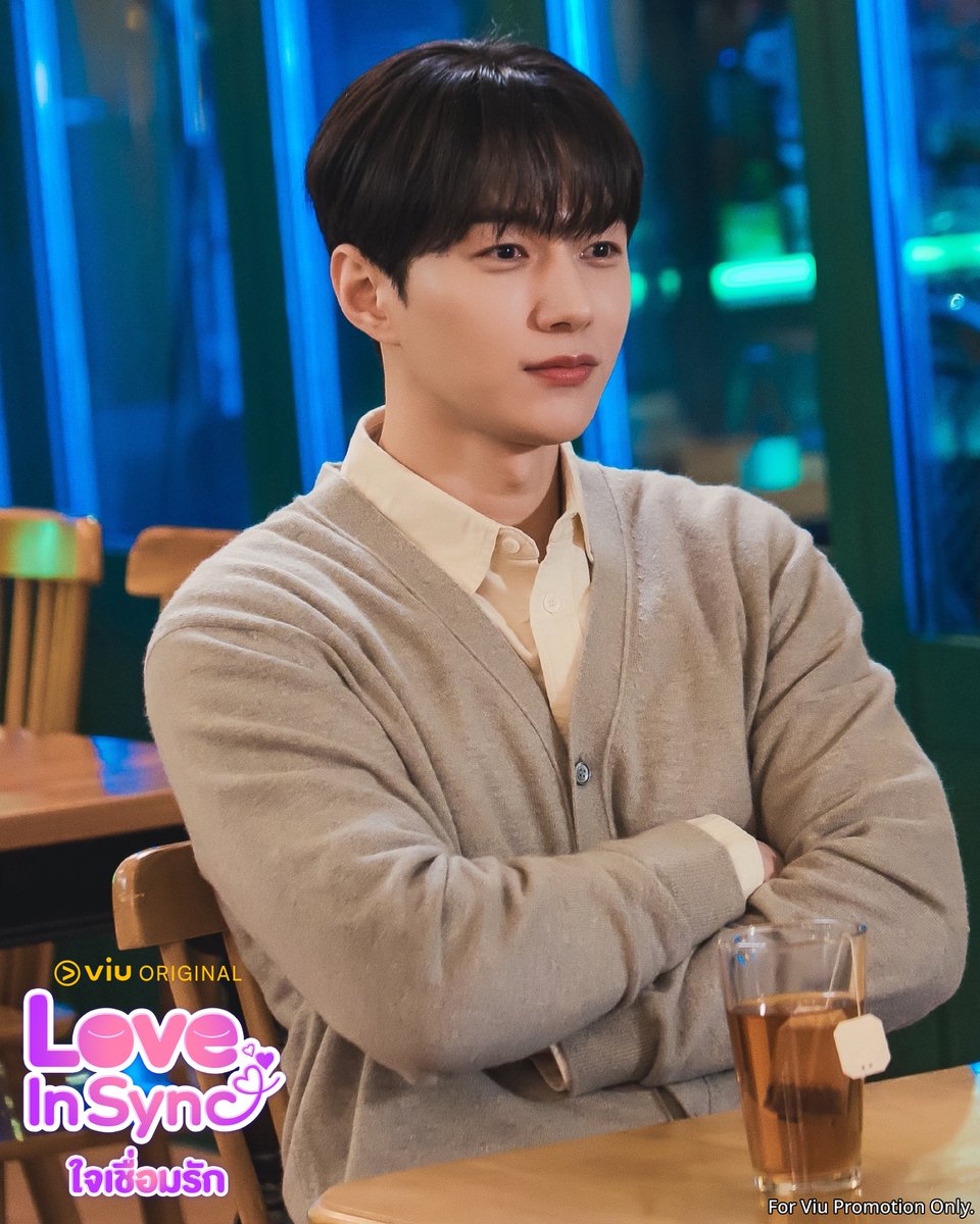 Viu_TH's tweet photo. ช่วงนี้จิตใจว้าวุ่น มาหาคุณหมอชาอึนฮวาน กันได้นะทุกคน 

▶️ #LoveInSync #ใจเชื่อมรัก ดูได้ที่ Viu https://t.co/cP3ikJcclm

#Viuอ่านว่าวิว #ViuดูฟรีบนTV #ซีรีส์เกาหลีที่Viu #ViuOriginal https://t.co/PYyW3QsKFs