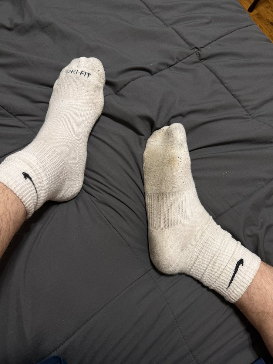 Dannyboy_892's tweet photo. socks kinda stink bro 😩 you wanna sniff? https://t.co/zBOHQyfv0R