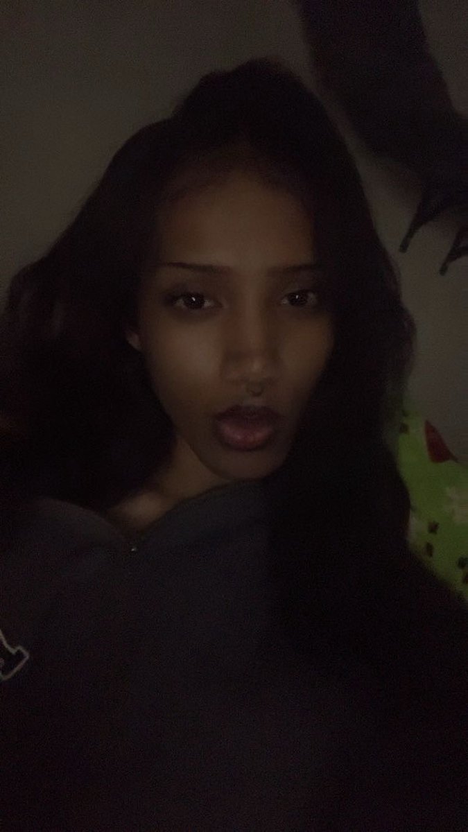luvvrisv's tweet photo. 🥸. #trans #ladyboy https://t.co/Ao5ACdkujH