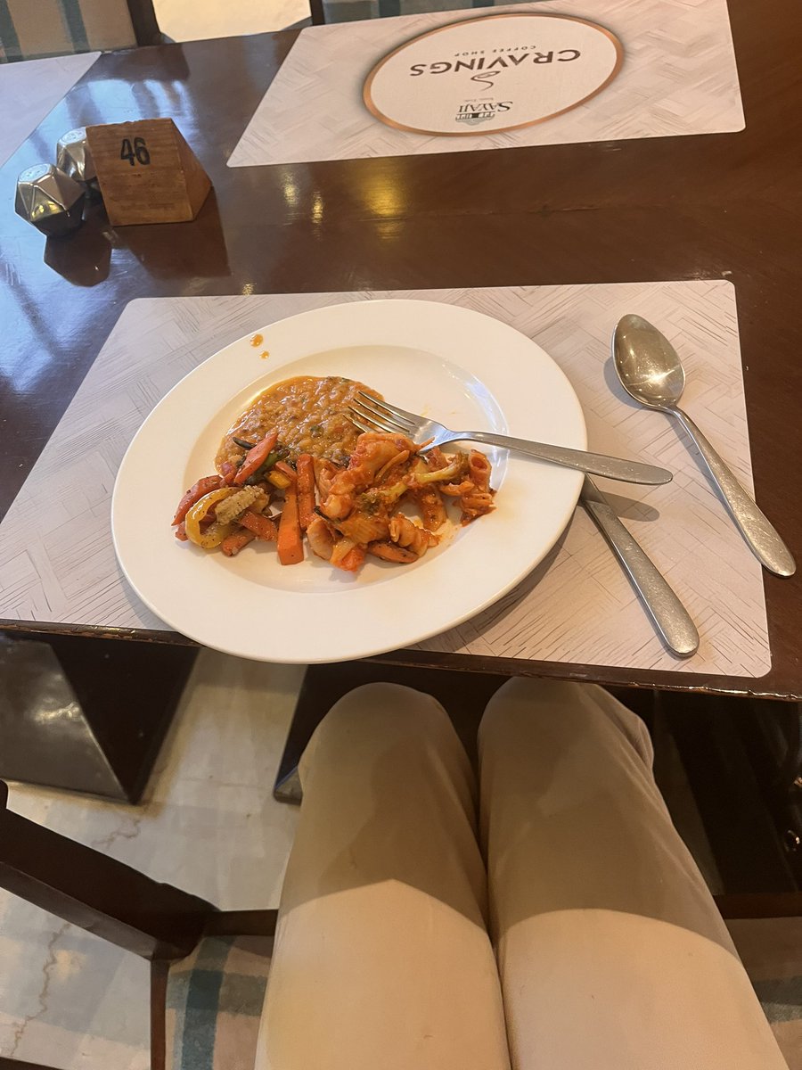 JerushaMs39883's tweet photo. July is a blessed month 😍😍😍🫀🫀🧣
Have a. Great lunch 🥙 https://t.co/idfgxWOhmg
