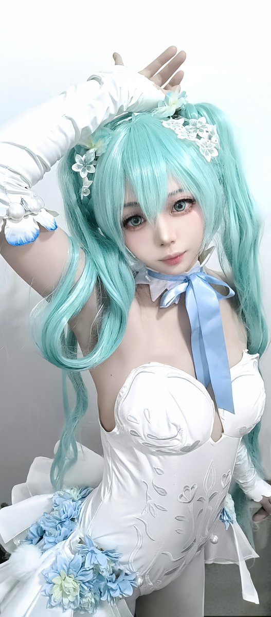 kurigo0911's tweet photo. 你的心就先留在我身边🦋
#初音ミクコスプレ #初音ミク https://t.co/gHUbOvGwYd