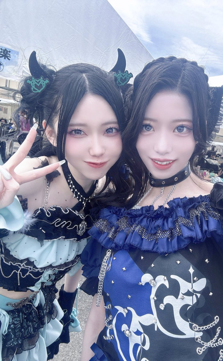 mirei_VVSiS's tweet photo. AVAMさんの小鳥遊あみ(@ami_AVAM )さんとお写真撮っていただきました🪽ꔛෆ

ほんとに大好きで優しいあみさんは憧れです、！✨️ありがとうございました、、！💚 https://t.co/qe7dOKgdxu
