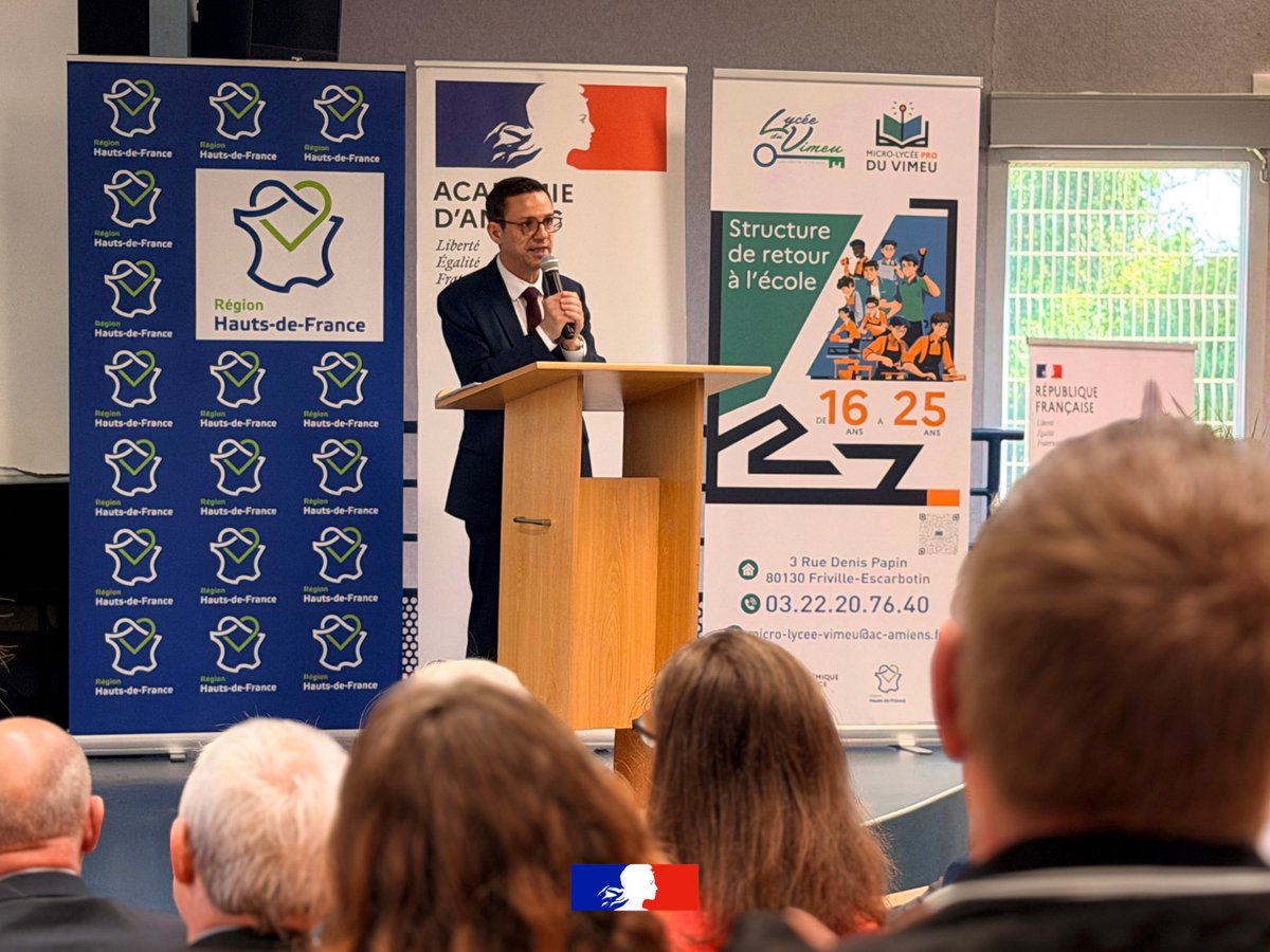 PMoyarecteur's tweet photo. Première promotion, premiers diplômés : une belle étape pour le micro-lycée professionnel du Vimeu. Cette réussite montre qu'avec un accompagnement adapté et des équipes engagées, chacun peut retrouver le chemin de la réussite. Merci à @hautsdefrance et à toutes les entreprises. https://t.co/T9Fimxpgd0