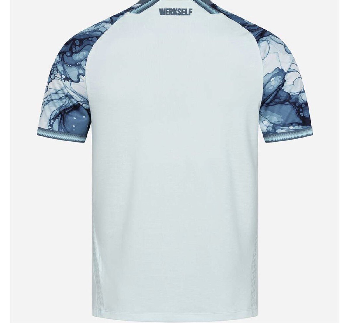 UBK__official's tweet photo. Wie findest du das neue Auswärtstrikot?👕 https://t.co/wzywg3VoQO