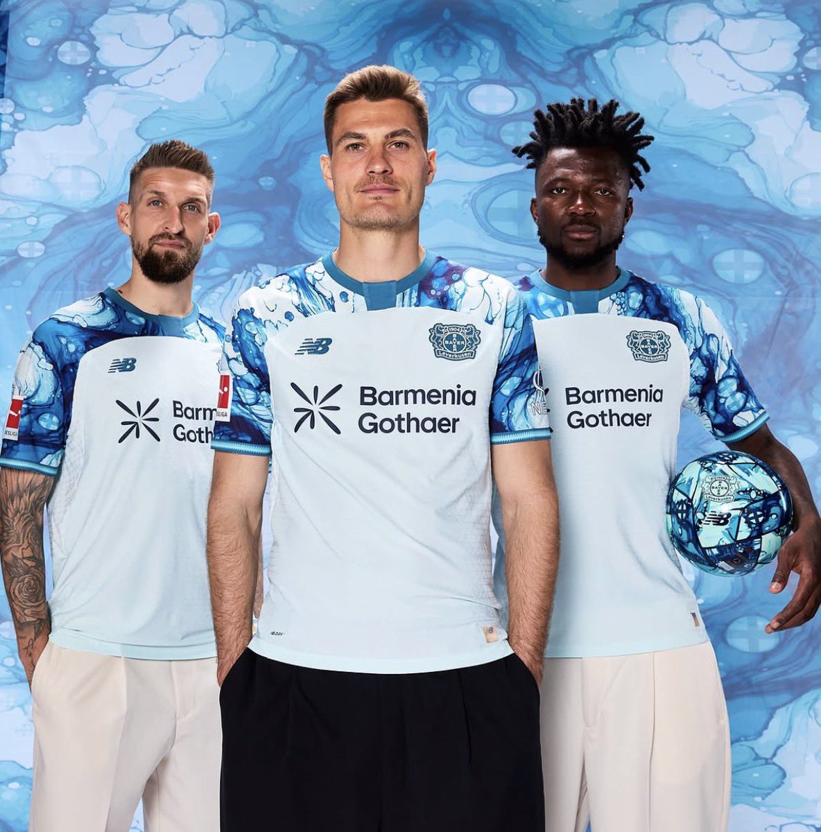UBK__official's tweet photo. Wie findest du das neue Auswärtstrikot?👕 https://t.co/wzywg3VoQO