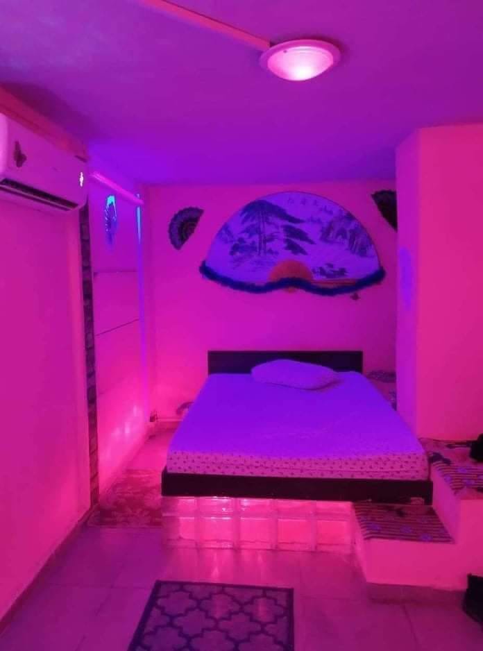 anni_school10's tweet photo. New dungeon done and ready.
Retweet, Follow and comment..
Dm me... and ready to appreciate mistress https://t.co/26jJRtYcM5