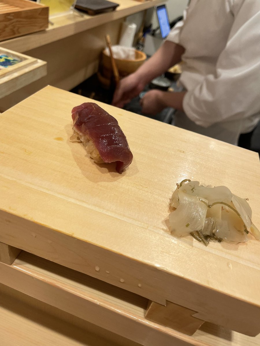 tuchiko417's tweet photo. 2軒めはマグロのお店🥳 https://t.co/tWhpBOYtUC