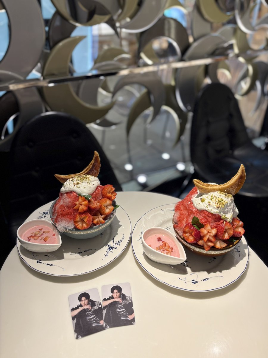 _ren6chu's tweet photo. 2♡26初かき氷🍧🍓✨ https://t.co/oV0sbEMYJv