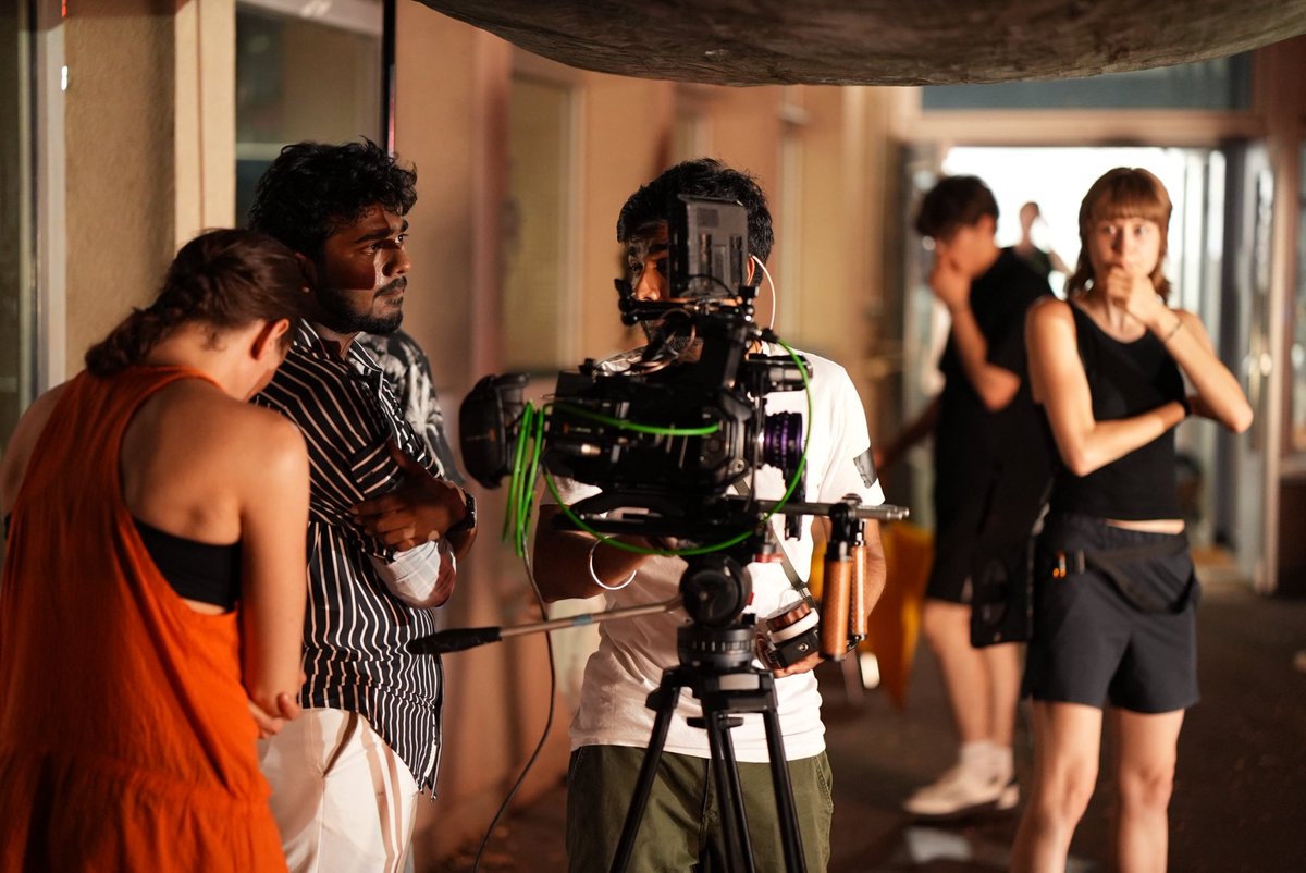 DBIMA_EU's tweet photo. Fake rain. Real passion. 🎬 Coming soon. Stay locked in.

@dbima_france

Film: “SHE CAN’T IGNORE ” 
Director: @akash.10._ , @nandasabiino
Batch: ELITE 2026 https://t.co/xY8mp6xOrE