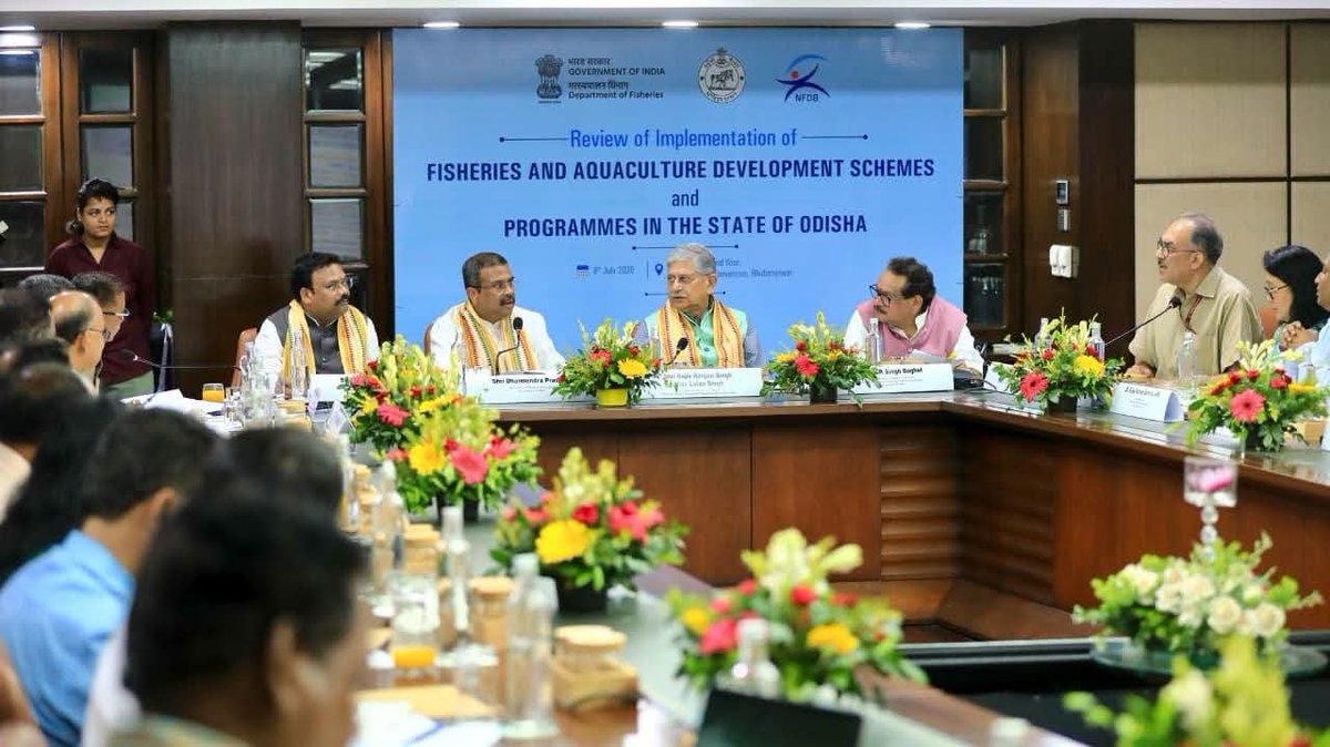 PIB_MoFAHD's tweet photo. Union Minister, @LalanSingh_1 Chairs Review meeting on implementation of Schemes and Programmes for development of fisheries and aquaculture in State of Odisha on 8th July 2026
https://t.co/oxarm5VIFJ
@dpradhanbjp @mos_fahd_pr https://t.co/ZxtCtcuqy1