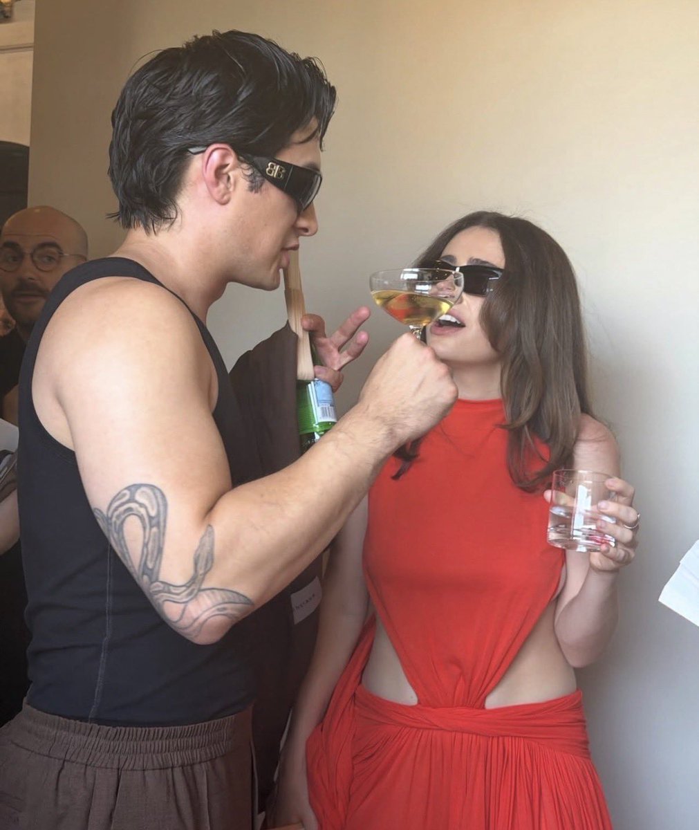 Hudson Williams Updates tweet media
