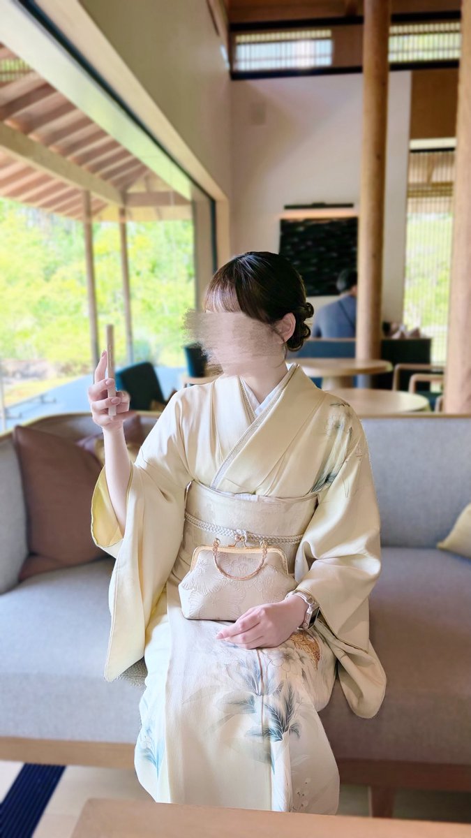 yu22r1_'s tweet photo. 念願の訪問着-  ̫ -🍵♡
両足院の絵馬でコリさん達ひょっこりさせたの可愛すぎる( ĭ ⩊ ĭ )🤍 https://t.co/7eTL50iq7u