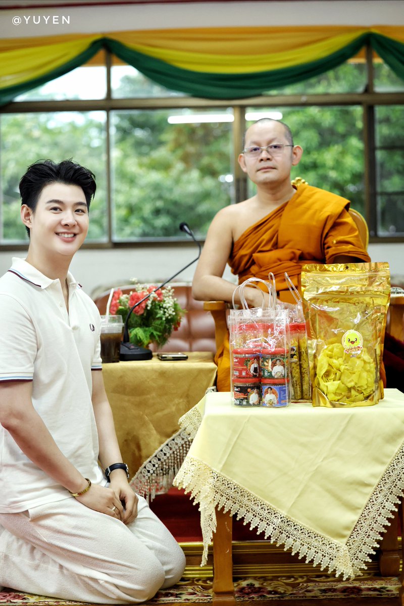 Yuyen_Huang's tweet photo. Every donation carries a heartfelt intention. 

We hope this small gesture conveys our respect and gratitude.🙏🏻 🙏🏻🙏🏻

#Mingmingmarketplace 
#Saint_sup #MingEr https://t.co/wqhGKIGB9O