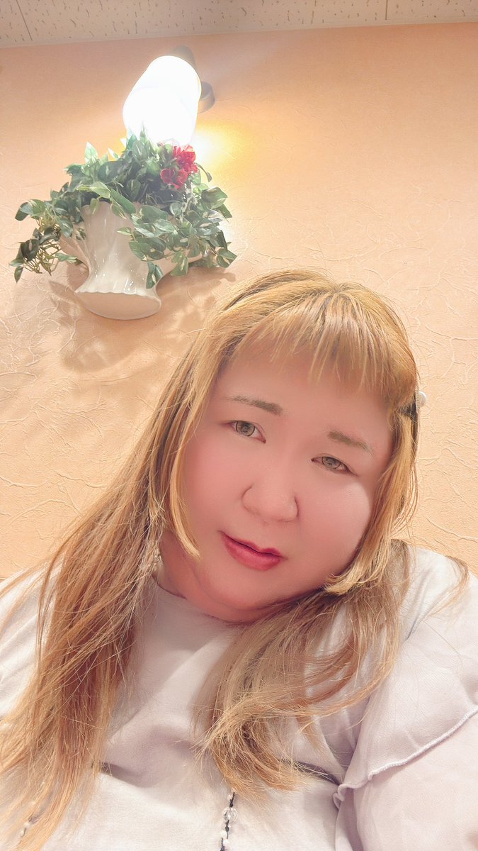 ribbonrion_ouo_'s tweet photo. 乙女の秘密♡♡♡📜🕯🪽🩶 https://t.co/jKXvIr1131