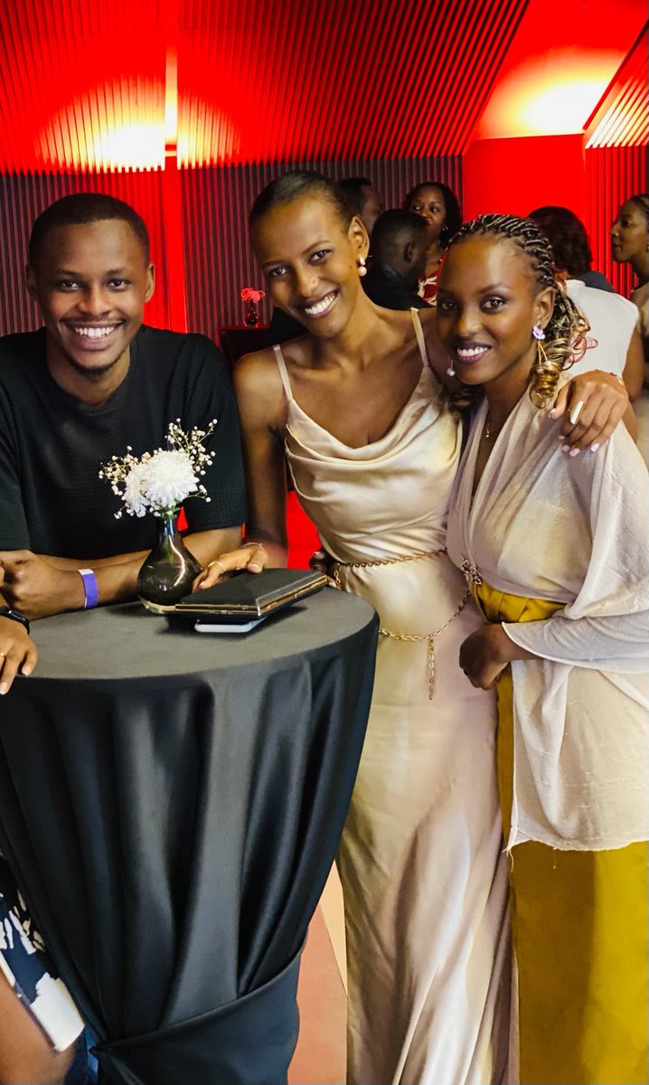 JoyceManishimwe's tweet photo. Celebrated #Kwibohora32 with the power of art. As an art lover, #TonightIsTheNight at @bkarenarw was the perfect way to end the day! powerful storytelling, beautiful vocals, an incredible live band, and outstanding performances. Special recognition to @Terrencejazz and crew. https://t.co/tGDC84PWhn