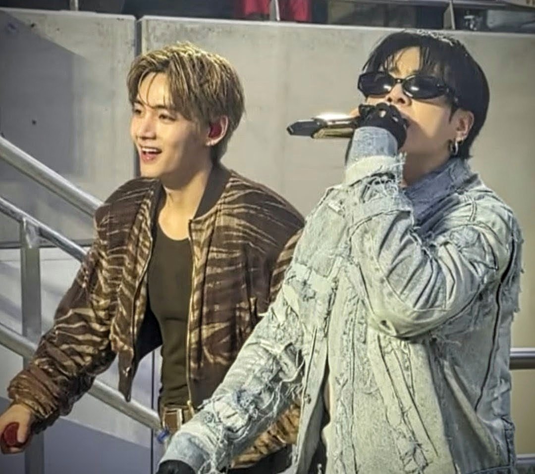TKforeverReal's tweet photo. Day 387🐻387🐰387
                    🕯        🕯
           🕯                             🕯
                   TAEKOOK'S
      🕯     PROTECTION &amp; 🕯
                     FREEDOM
           🕯                              🕯
                           🕯 https://t.co/HNM230Vofk