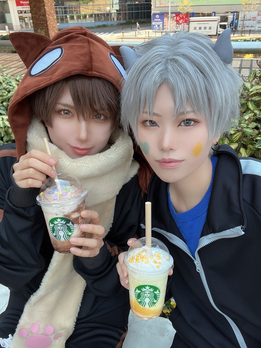 d_vv_01's tweet photo. ⚠︎︎cos
数年前にやったbntrのコス🐰(🐱巻き添え)ハピバにリアイベおめでとう🎉🎉 https://t.co/OUw0SFlphP