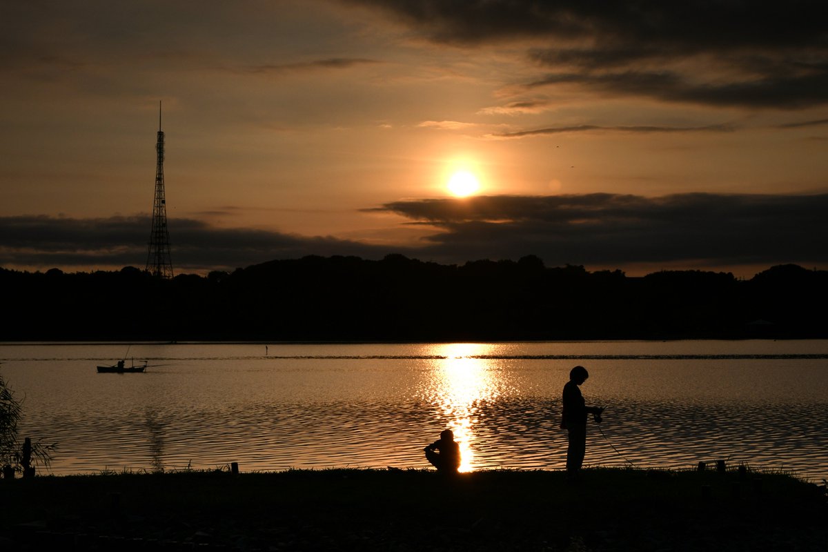 kawaiihanachiya's tweet photo. 2026年7月8日
佐鳴湖の夕日
July 8, 2026
Sunset at Lake Sanaru https://t.co/nnBokIbBB6