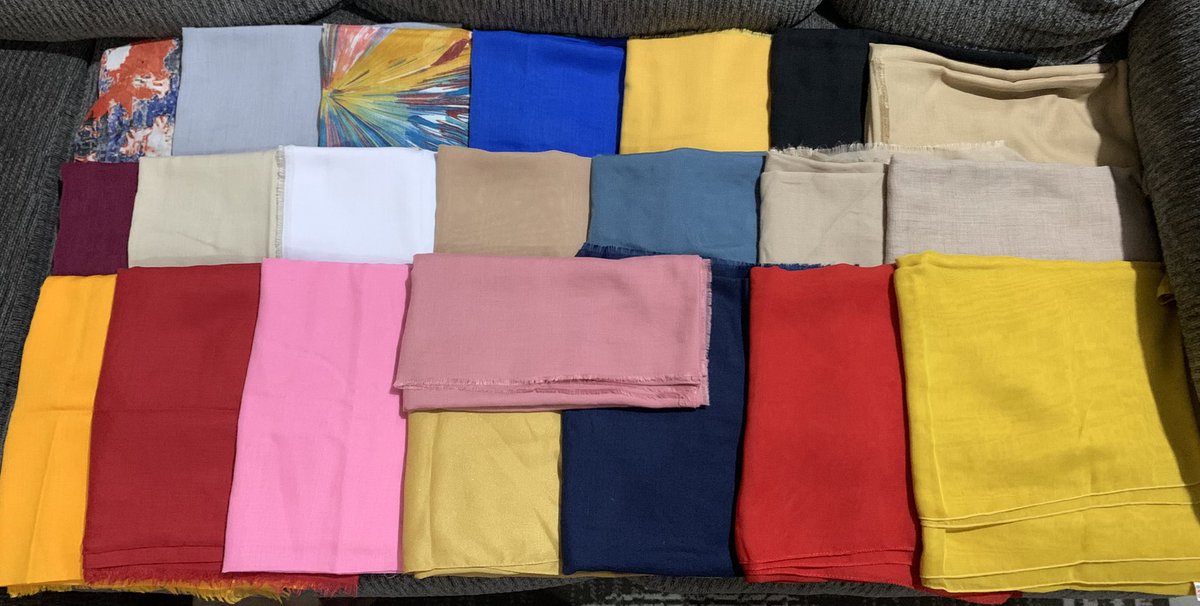 jungs__'s tweet photo. Preloved kerudung segi4. Beli 1 5.000 beli 3 12.000 https://t.co/GHnIOiq9c5