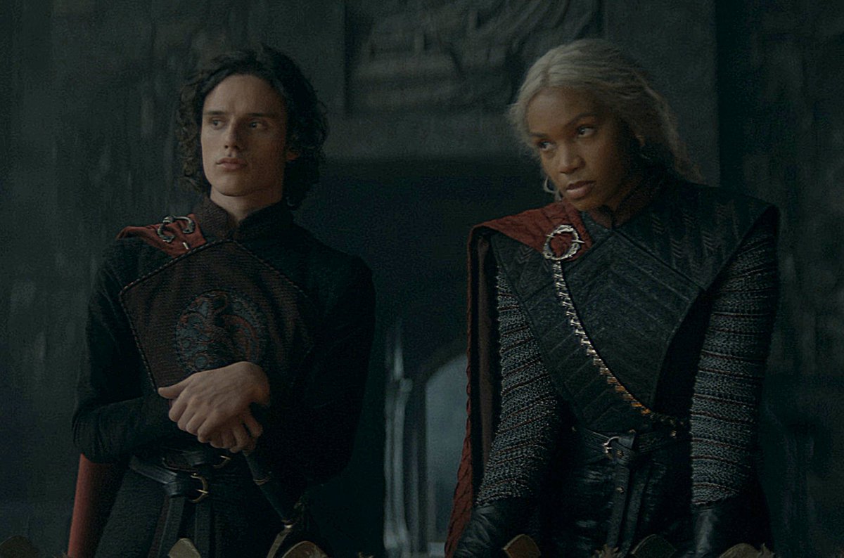 ann1pjo's tweet photo. they definetly talked shit about the council together https://t.co/Kk7F2FUMYm