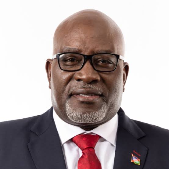 RealTimo10's tweet photo. Since becoming mines &amp; energy minister six months ago, Modestus Amutse has already overturned Namibia Competition Commission’s decisions on two major deals:
 ⛽ Nassan Energies’ fuel purchase agreement with Vitol
 🏭 Ohorongo–Cheetah merger

Concerning! https://t.co/xYME58yAkW