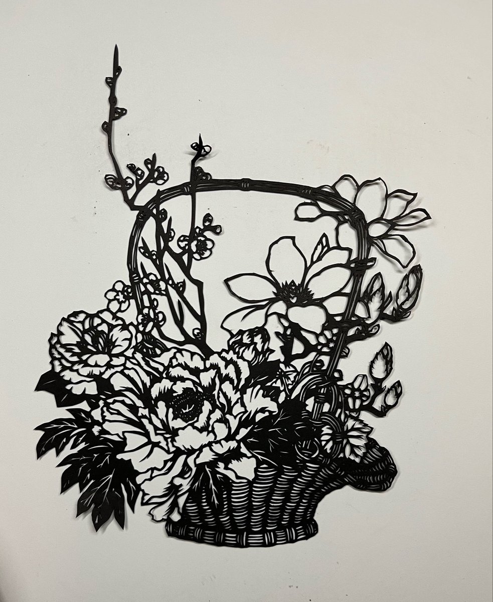 askmomo33's tweet photo. #切り絵 https://t.co/Wrry6Epng0