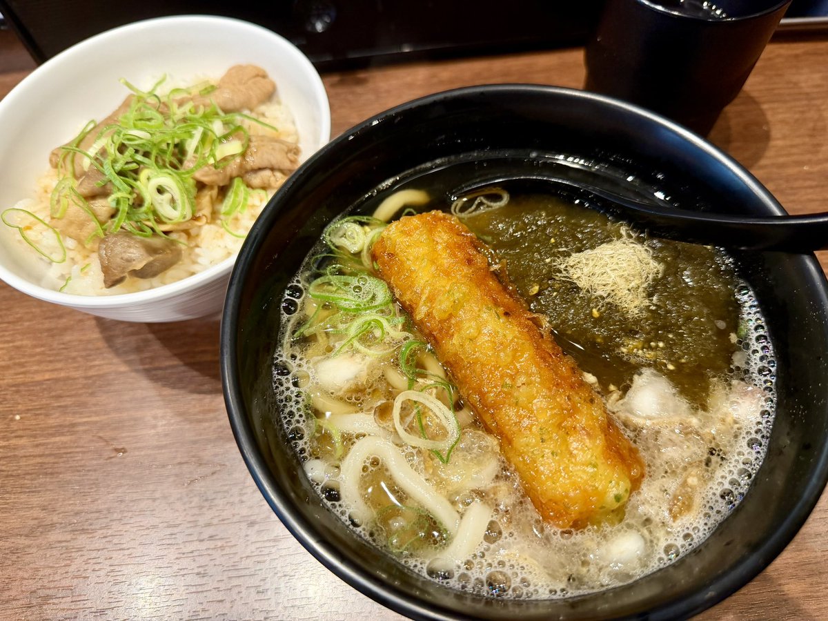 yakumonP's tweet photo. かすうどんはいいぞ https://t.co/Q1BDjuEReB