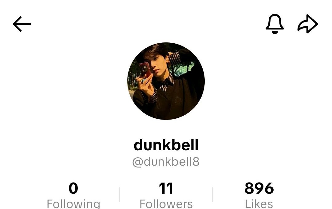 DunkProtect's tweet photo. 🚨Report And Block🚨
If you have any evidence please send through Us or DunkOfficial 

•Spreading hate and misinformation about our artist 
• DEFAMATION &amp; RUMORS

🔗 https://t.co/MQNJMo4o5z

Report Multiple Times Under:
• Misinformation
• Harrassment

#PROTECTDUNK https://t.co/P1j3lo3lnP