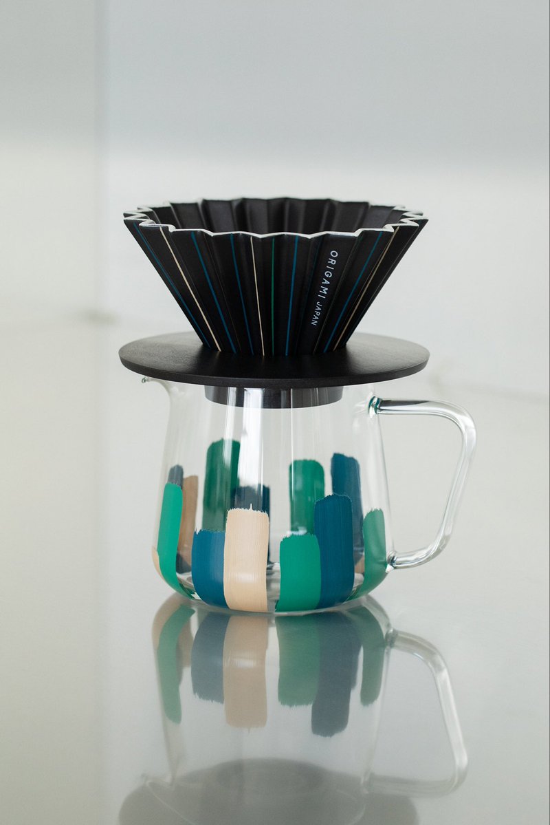 origami_cup's tweet photo. 【ORIGAMI × 丸嘉小坂漆器店】
長野県塩尻市で木曽漆器の伝統を受け継ぐ「丸嘉小坂漆器店」とのコレクションの抽選販売を開始いたしました。
詳細は下記のページからご覧ください。
https://t.co/t1gF2WuWTm https://t.co/681VCxfuNG