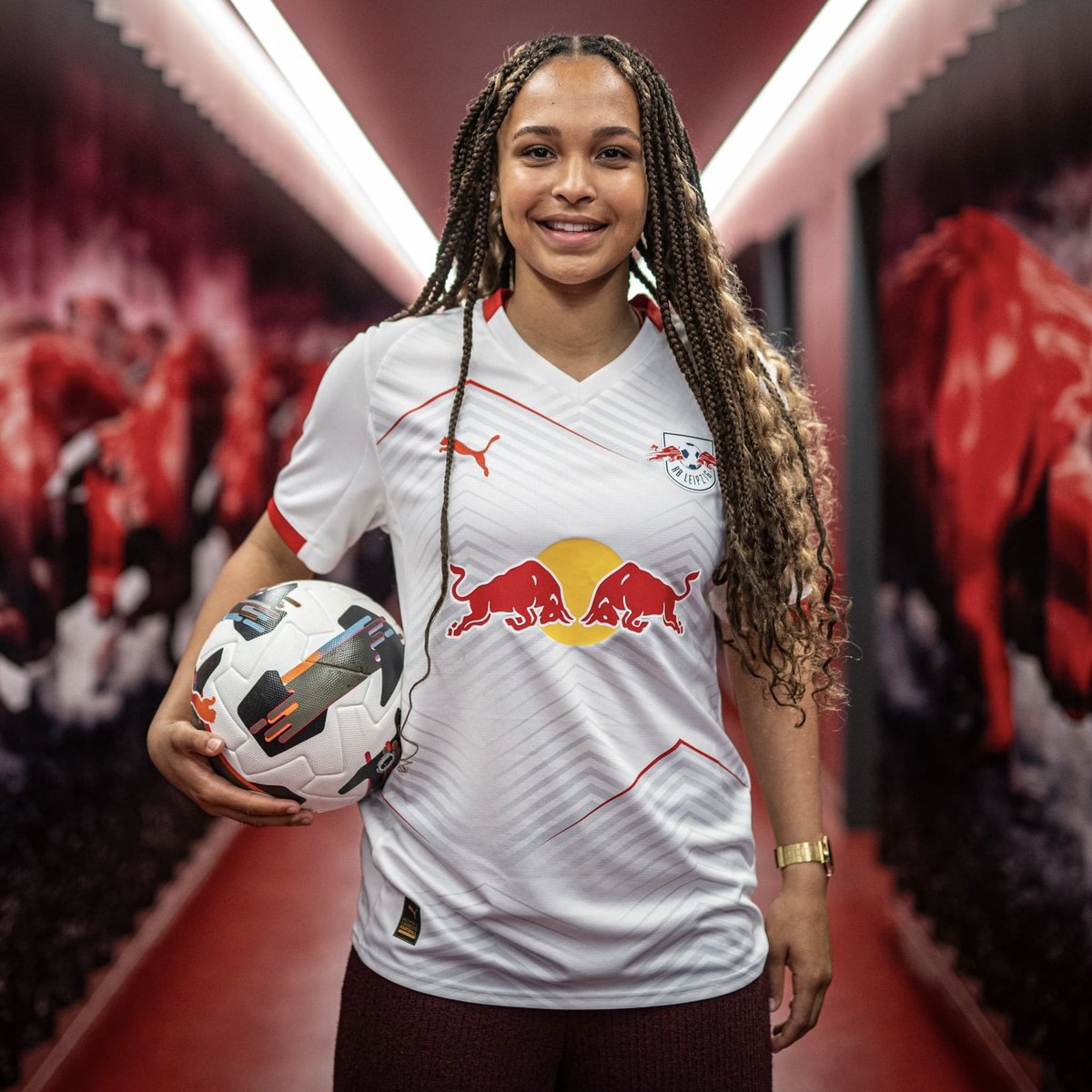 franklineworld1's tweet photo. Arsenal will announce Lisa Baum on Friday https://t.co/YUsU9twibA