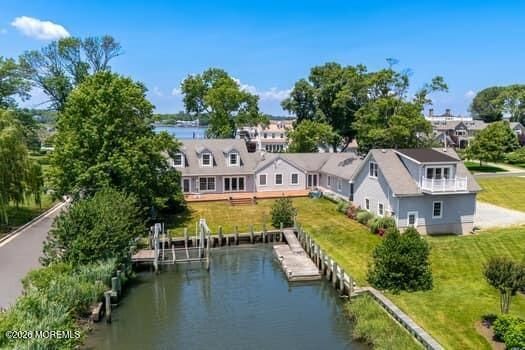 ResourcesRE's tweet photo. This WATERFRONT GEM with private lagoon is a rare opportunity to live on one of Oceanport's most desirable streets. Home can be lived in as is and is also is ripe for renovation. 

Listing Agent: Gina Farkouh
Contact us at 732-212-0440 https://t.co/yioFz3T5TE