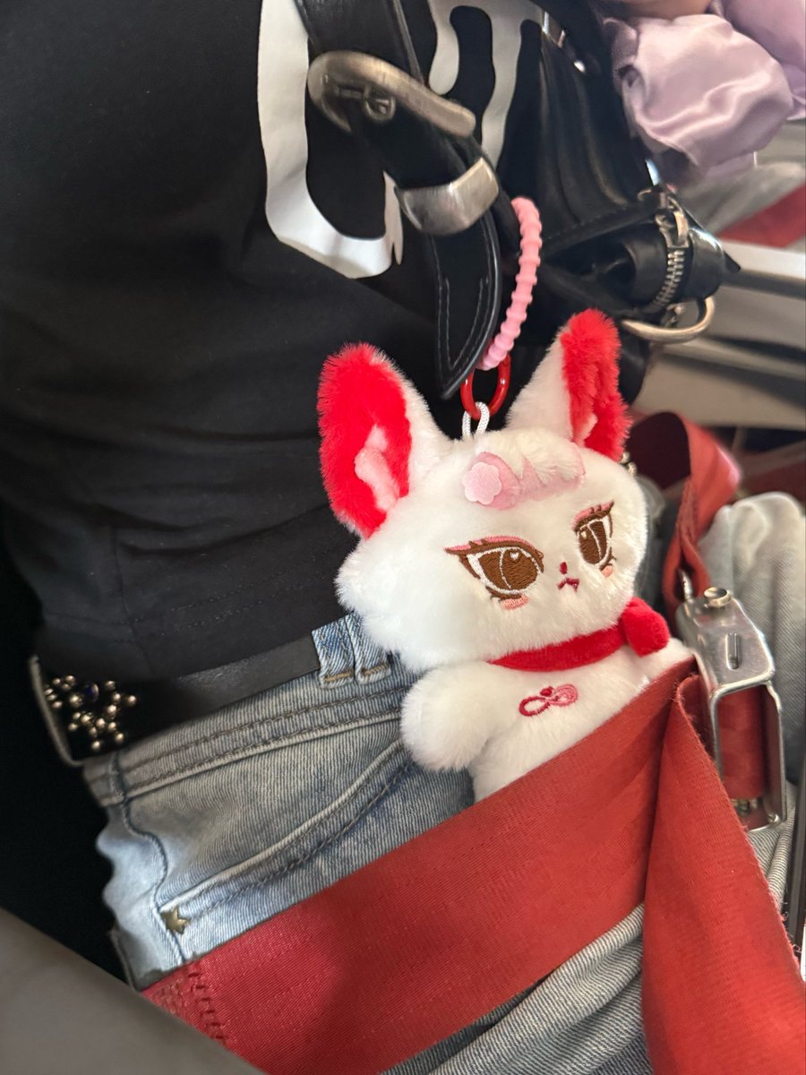 mingkyky's tweet photo. @JewelGMMTV เป็นเพราะ เจ ขึ้นไปบนระฆังใช่ไหมขะ!!!🥰🥰🥰 https://t.co/kQsp2imylu