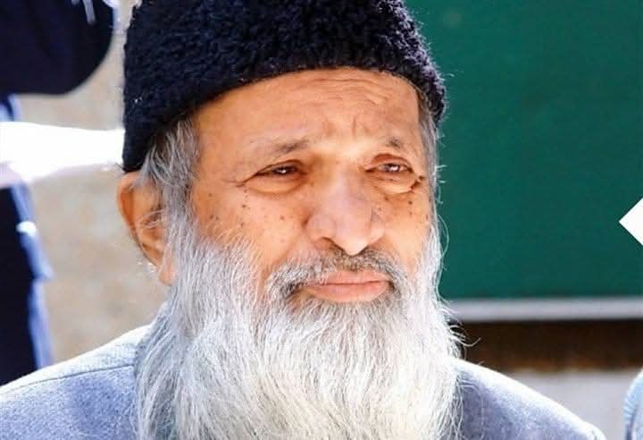 ShahzaibMalikPK's tweet photo. People have become educated, But have not become human 💔
Today is death anniversary of #AbdulSattarEdhi 💔 https://t.co/IG8PBcfe5M